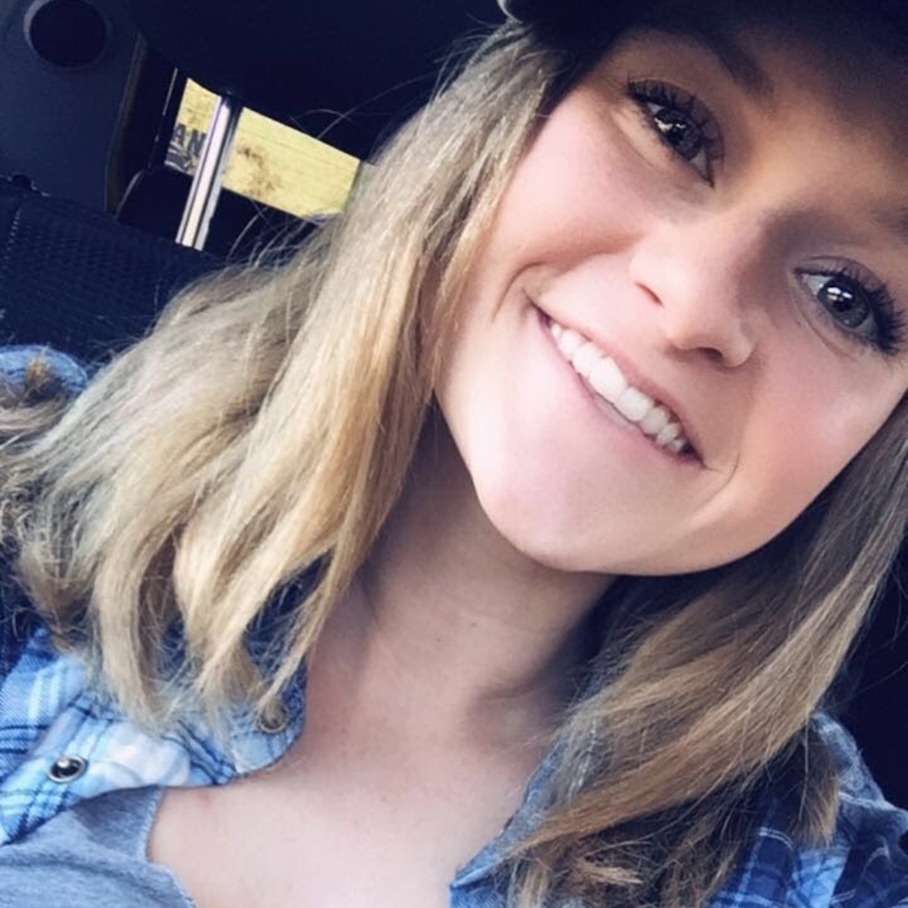 Meet your Posher, Maddie